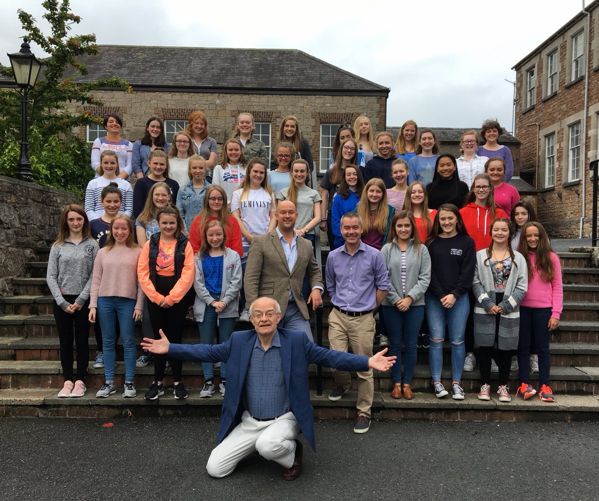 📢Calling girl choristers aged 12-18!📢 Could you be a member of #CharlesWoodGirlsChoir? Enjoy training in singing and choral music, and workshops with @johnmrutter and @bobchilcott - apply today! @UlsterCarpets @ArtsCouncilNI #CWF2023 #Armagh ➡️bit.ly/3Z7AhYl