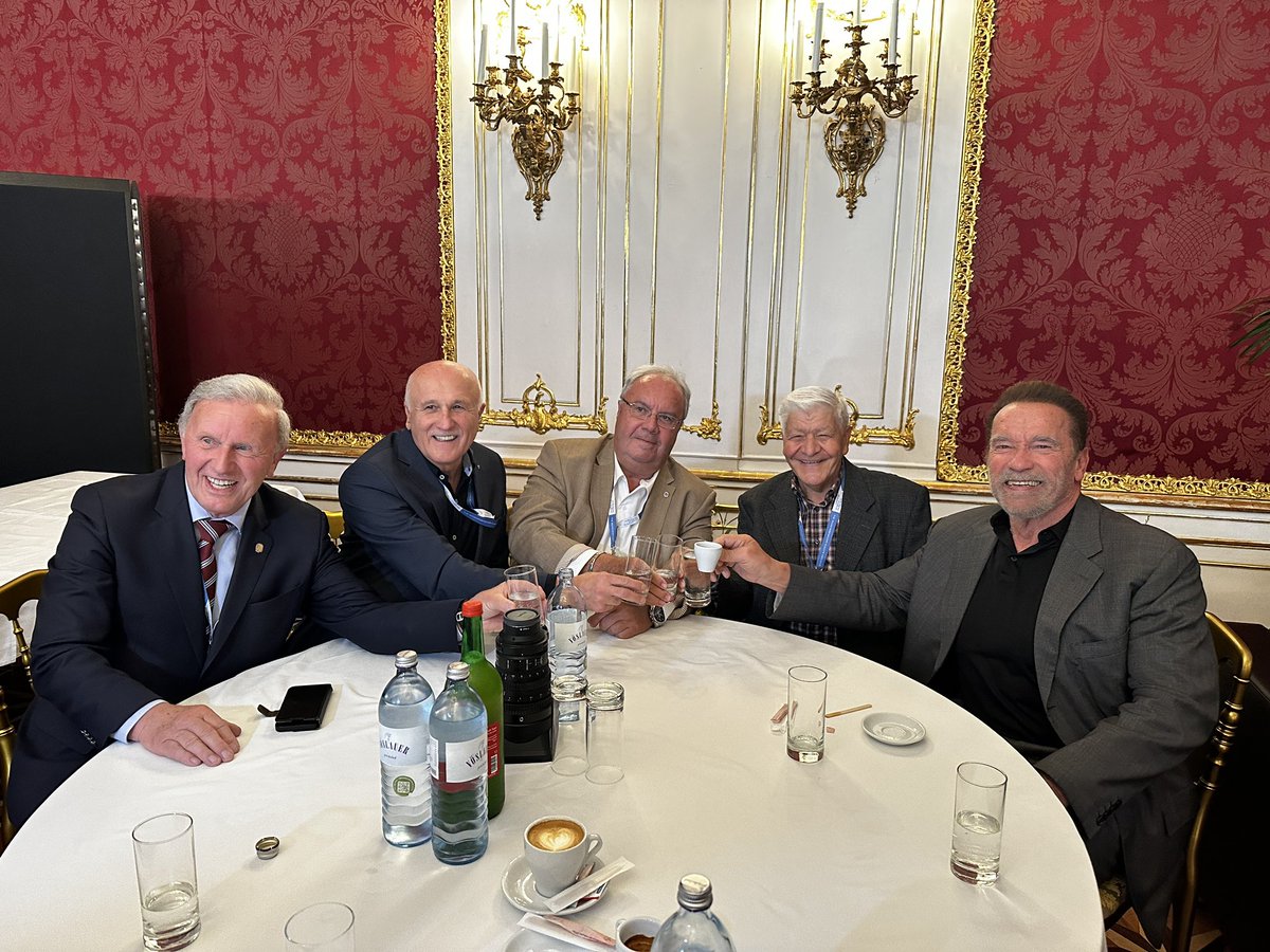 Schwarzenegger's tweet photo. Back with the boys. I’m so lucky that I’m still buddies with my elementary school friends from Thal. https://t.co/o7FaQxOm5S