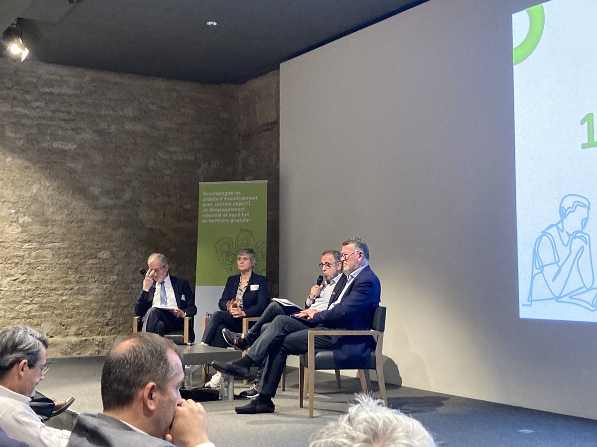 Le Maire de #Bordeaux Pierre Hurmic vient d’annoncer à l’AG <a href="/InvestinBx/">Invest in Bordeaux | Territoires girondins</a> que le prochain Forum mondial de l’économie sociale et solidaire sera accueilli en 2025 par Bordeaux.

Félicitations au nouveau président d’Invest Patrick Maestro 👏👏👏