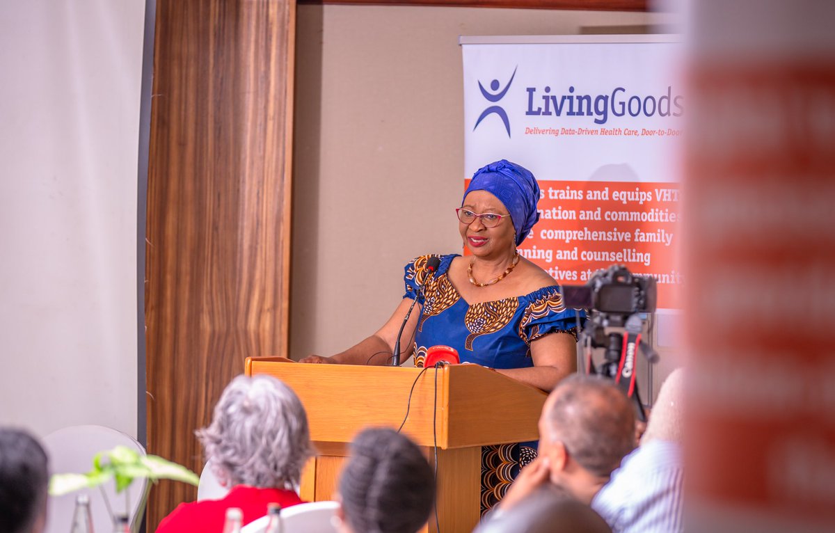 LukangaSamuel1's tweet photo. The partnership that @Living_Goods has with @MinofHealthUG has resulted into creation of strategies that will ensure frontline health workers, including VHTs, are well-equipped to safeguard the well-being of families. 

We celebrate their achievements over the 15 years.
📸Twal_ph https://t.co/Sf0BF0y7kb