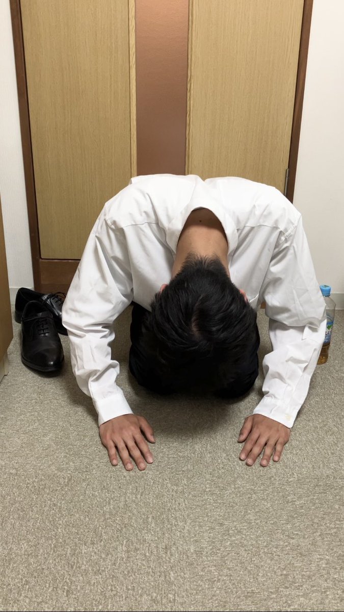 kawayoshi_movie's tweet photo. 母校の後輩へ
文化祭のPR動画なくなってしまってすみませんでした。 https://t.co/HrY7FfoZW7