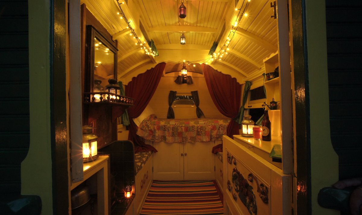 thesuffolkcoast's tweet image. Half term is just a few weeks away, so to inspire your short break, we've picked some of the best places to stay with kids on The Suffolk Coast!

Take a look at thesuffolkcoast.co.uk/articles/fun-p…

#TheSuffolkCoast #PlacesToStay #HalfTerm