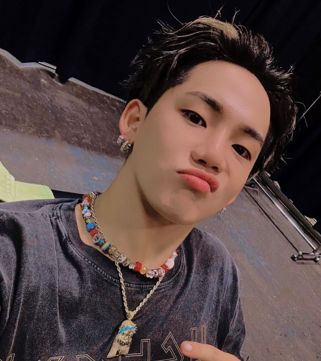 달미. tweet media