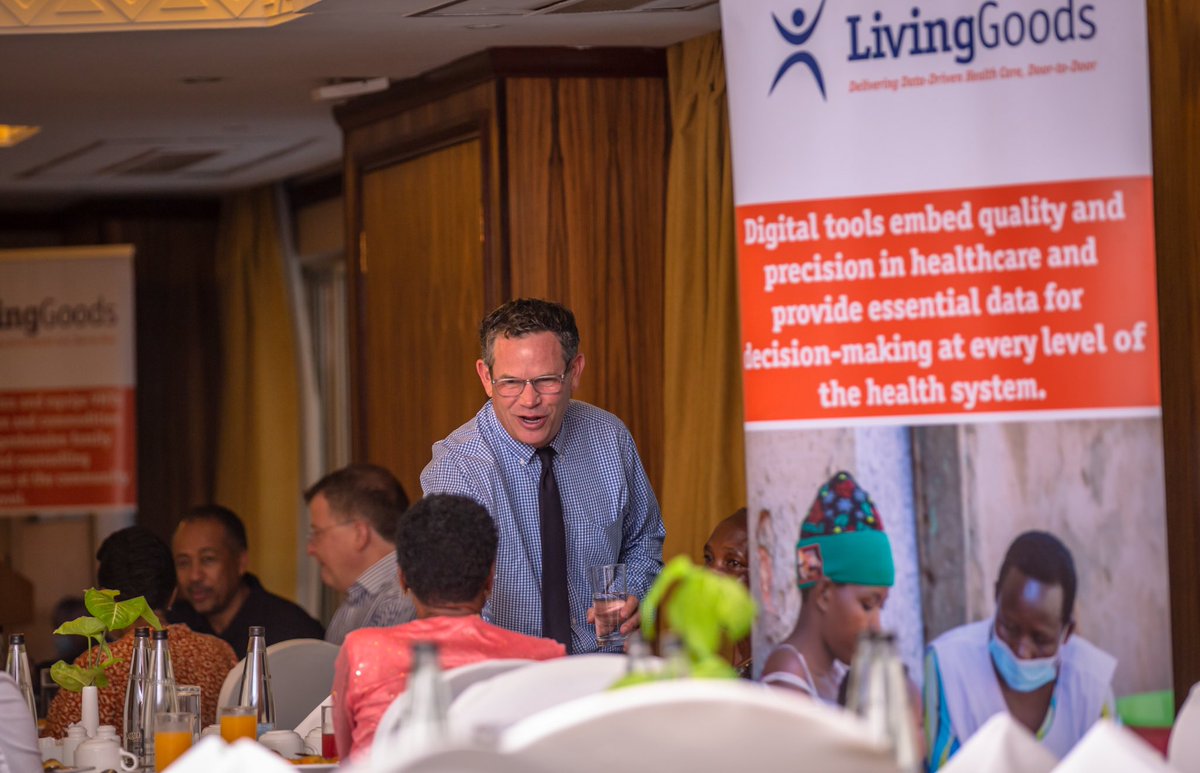 LukangaSamuel1's tweet photo. “@Living_Goods commitment to strengthening the health system &amp; empowering VHTs is commendable. @GovUganda is also committed to scale the innovations that have worked in improving community Health systems.”-@HonAnifaKawooya https://t.co/1ZVgSZiuvI