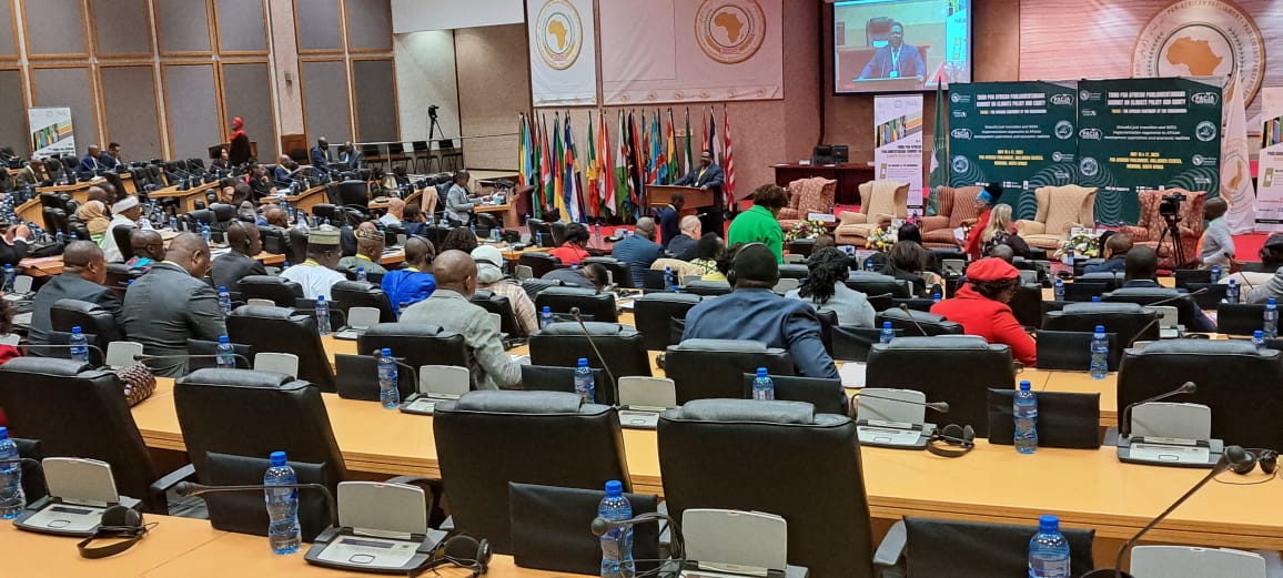 ASBELKEMBOI7's tweet image. Collaboration between parliamentarians&amp;amp;CSOs can be instrumental in advancing climate change initiatives.@PACJA1 @mithika_mwenda

#PAPClimateSummit #PAPSummit2023 
#ClimateActionNow 
#EquitableClimateFuture 
#ClimatePolicyAfrica 
#PanAfricanClimateAction #ClimateEquityNow