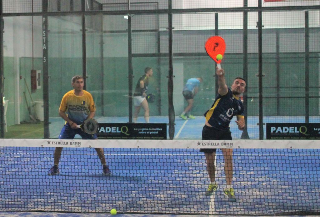 Buenos partidos se jugaron este fin de semana en el club indoor alicante., varios equipos se postulan como candidatos para las fases finales . #Alicante #autonomico #Bullpadel #Equipos #Indoor #Padel #PádelClubAlicante #padelclubalicante

padelclubalicante.com/index.php/exce…