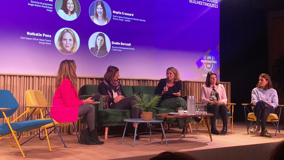 « On a formé 100% de nos managers et des personnes qui recrutent aux biais cognitifs pour que concrètement, ça puisse changer. » <a href="/nathalie_pons/">Nathalie Pons</a> - @HavasGroup 

#RencontreUdecam