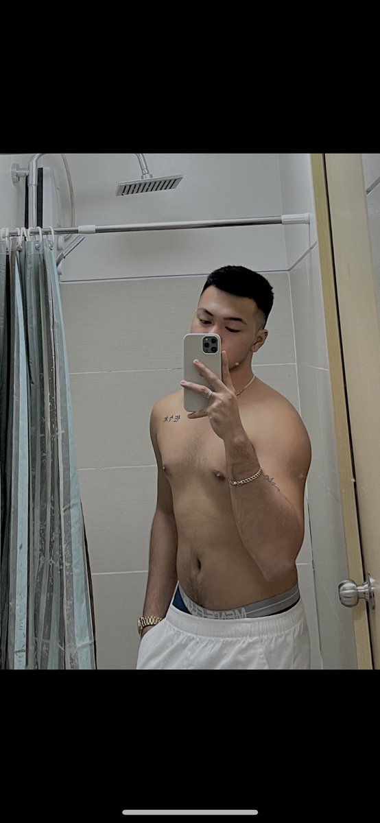 ashleowww's tweet photo. 🤭 https://t.co/4f90UNLMzM