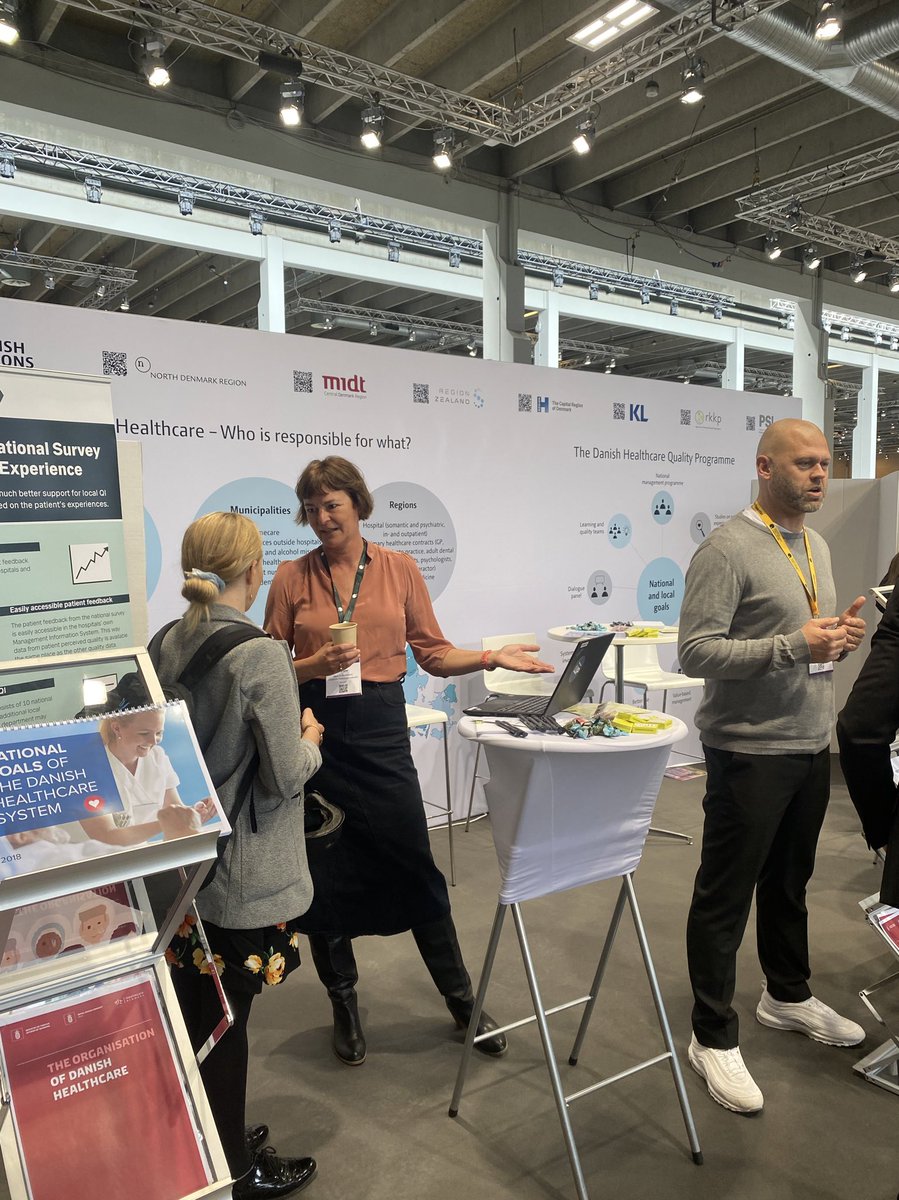 LineHolmJensen1's tweet photo. Hvordan indsamler vi systematisk patientoplevelser dk? @mww_wrgler og Brian Rimdal udveksler erfaringer med kvalitetsudviklere fra ind- og udland #Quality2023 #patientinddragelse #LUPdk https://t.co/nCYDkMbTmr