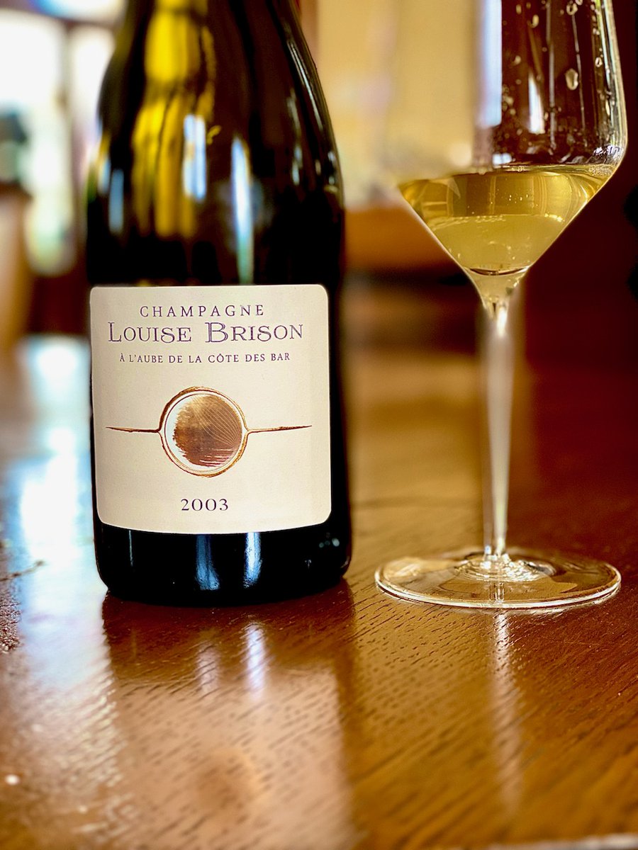 CHAMPAGNE LOUISE BRISON tweet media