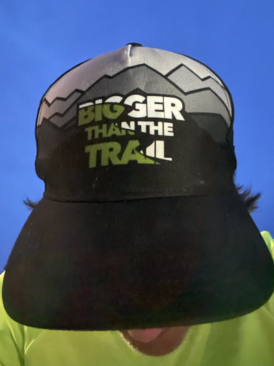 HenryHoward's tweet image. 8.7 miles with a bunch of hills. 

A good day to #shinethelight on #MentalHealthAwareness. 

Have a joyful day full of meaning and gratitude #runner friends. 

#runchat #keepshowingup #teamBTTT @biggerthanthe_ #findjoy