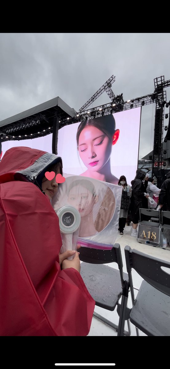 towniccee0411's tweet photo. 完全防備でTWICEちゃんみてきました。

野外やからか、今までで1番鮮明に推しを眺めれた気がする🫶

もっかい行きたいよー。
声出しもできて楽しかった💜

TWICEに次はいつ会えるかなー。
アリーナツアーとかしてほしいな笑

#TWICE_5TH_WORLD_TOUR_in_OSAKA https://t.co/2C4XvnGFW1