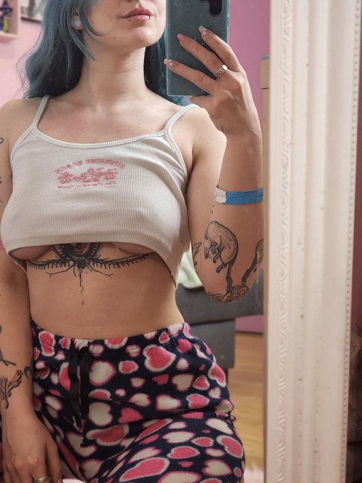 Moi ou la PS12 ? https://t.co/JPfdckyONc