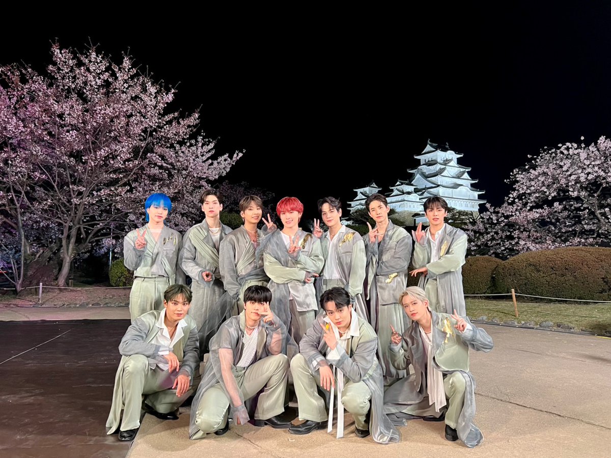 official_jo1's tweet photo. [📸] @ #HOTJAPAN in HIMEJI

#JO1 #ALL_HOURS https://t.co/YtovTBhott