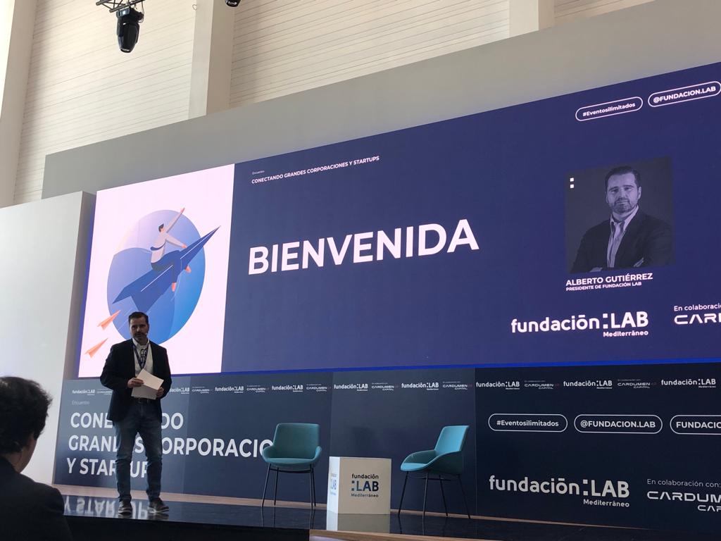 Marina de Empresas (@marina_empresas) on Twitter photo Encuentro 'Conectando Grandes Corporaciones y Startups' de <a href="/FundacionLAB/">Fundación LAB Mediterráneo</a> en <a href="/insidezeusdata/">ZEUS by LLYC</a>, para hablar sobre Emprendimiento, Venture Capital, Inversores e Innovación Abierta.
Representando a <a href="/marina_empresas/">Marina de Empresas</a> <a href="/DaroOlivaresCon/">Darío Olivares Conce</a>, Director de Proyectos de <a href="/lanzaderaes/">Lanzadera</a>. Encuentro 'Conectando Grandes Corporaciones y Startups' de <a href="/FundacionLAB/">Fundación LAB Mediterráneo</a> en <a href="/insidezeusdata/">ZEUS by LLYC</a>, para hablar sobre Emprendimiento, Venture Capital, Inversores e Innovación Abierta.
Representando a <a href="/marina_empresas/">Marina de Empresas</a> <a href="/DaroOlivaresCon/">Darío Olivares Conce</a>, Director de Proyectos de <a href="/lanzaderaes/">Lanzadera</a>.