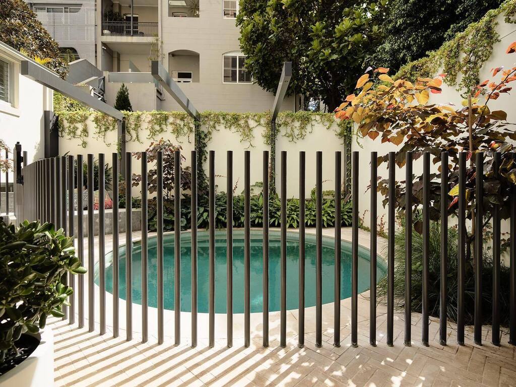 thinkoutsidegar's tweet photo. Darlinghurst courtyard and pool. Landscape design and construct by think outside gardens.  #pool #poolside #swimmingpool  #architecture #landscapearchitecture #landscaping #landscape #landscapedesign #garden #gardens #greenery #gardendesign #outdoor #outdoors #outdoordecor #… https://t.co/ZIdyDi3HNN