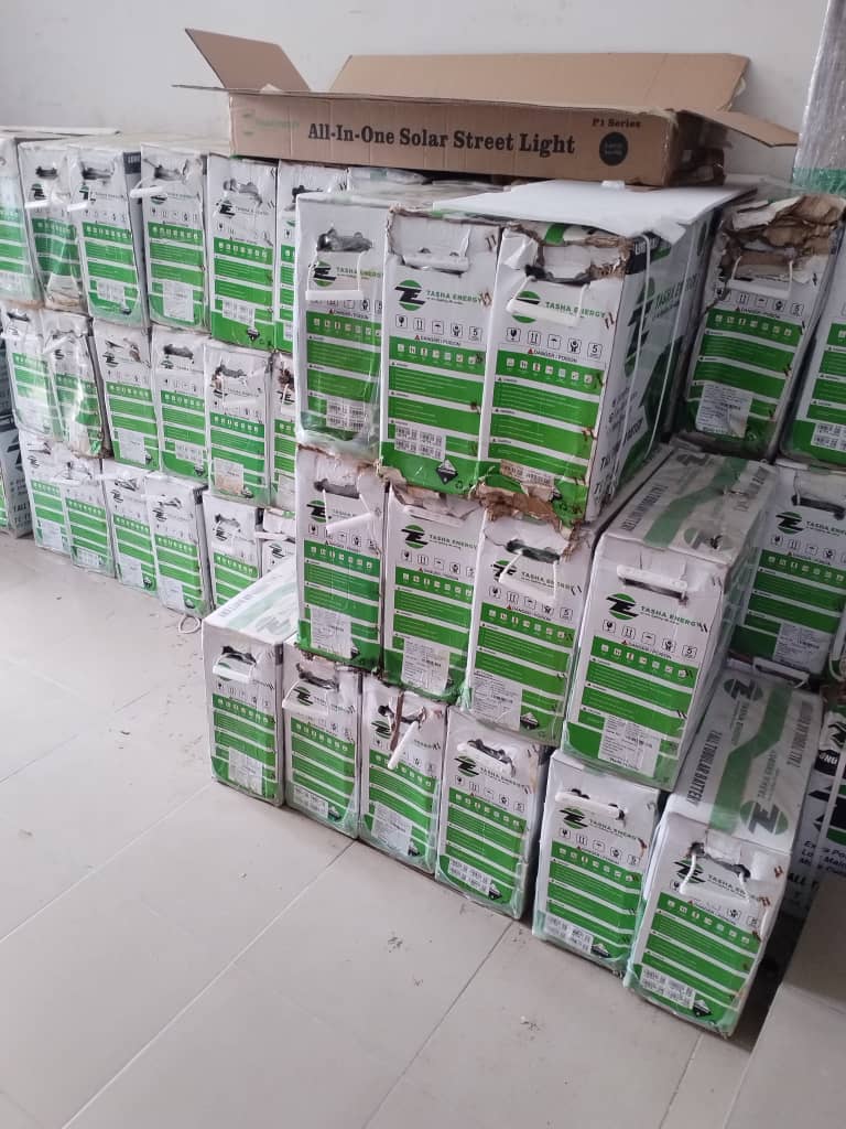 MargaretOkelue's tweet photo. Installation of 30kva/384v inverter, 32 of 220Ah batteries, and 300w/24v Solar panels System by Crystal SOLAR Systems LTD 
08062157984
https://t.co/dqHK1uy2nz
@crystalsolarltd
.
#cssl2023 #csslsolarfan #csslcctvinstallations #csslsolardcstandingfan #csslsolar #crystalsolar https://t.co/ht5nkhYsEf