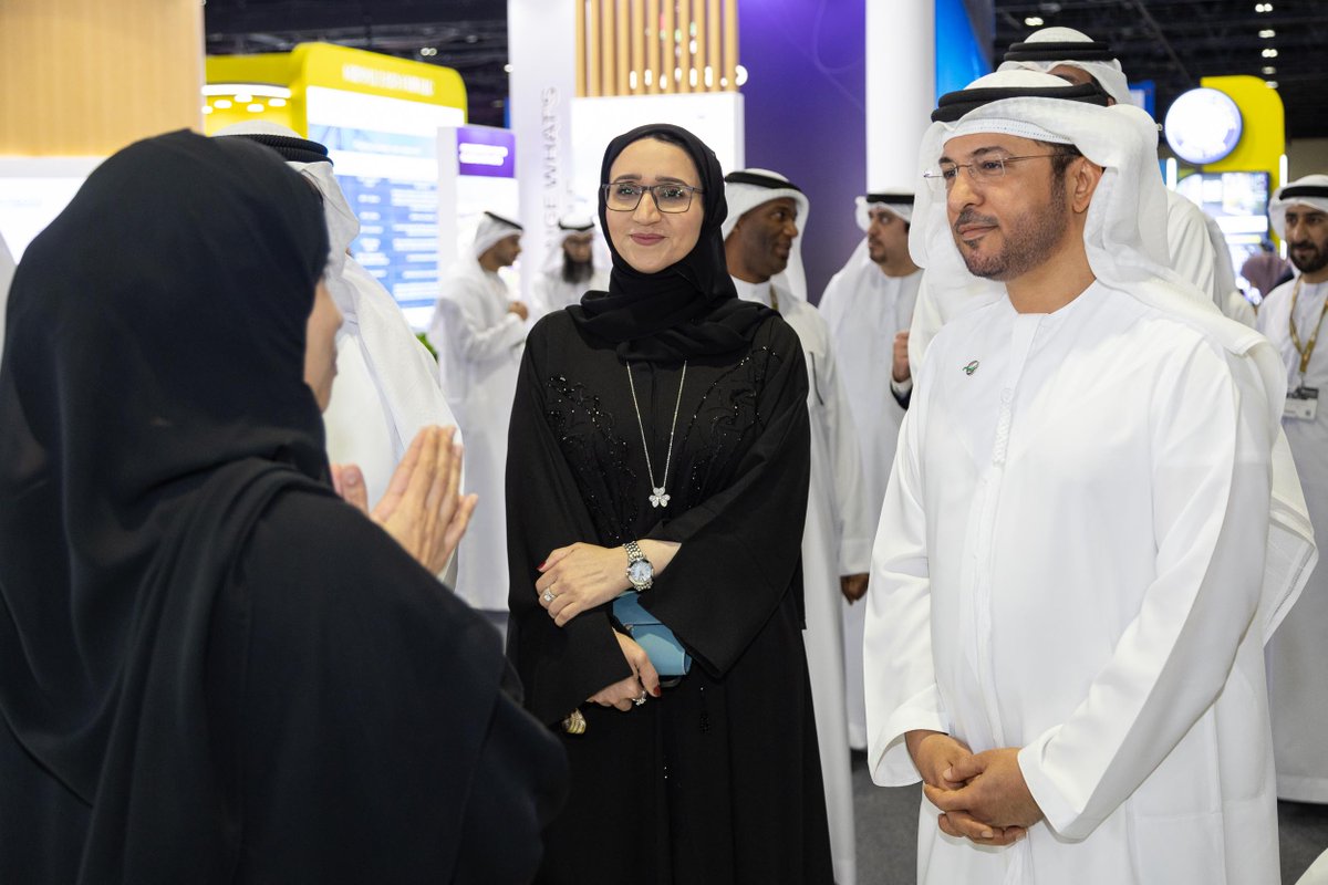 Seatrade's tweet photo. Incredible highlights from the Day 1
Don’t miss out on this exceptional opportunity to explore the latest insights, research, and network in the maritime & logistics industry.
Head over to DWTC and be a part of #SMLME
Register now - https://t.co/aaq0DdUCGx https://t.co/kfVlRoHxZb