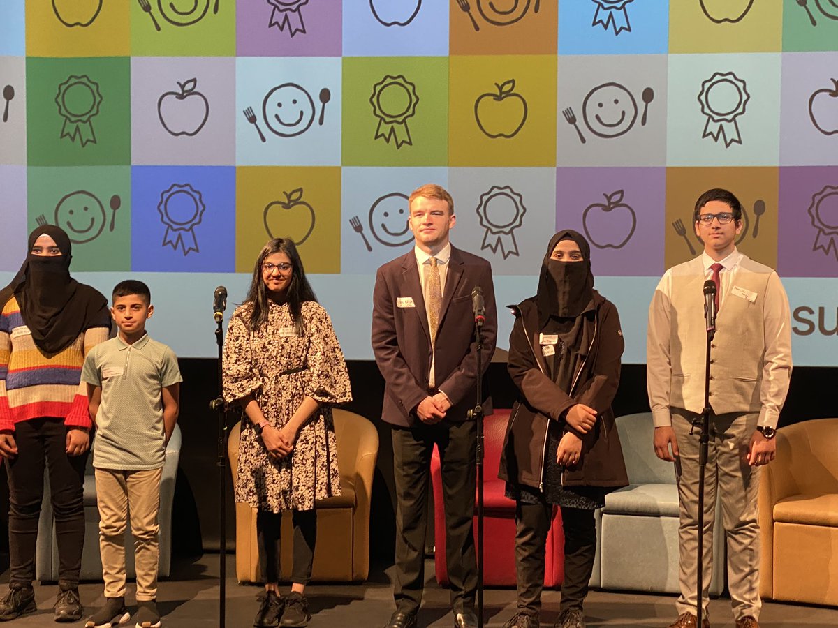 An amazing opening to #childrensfood from <a href="/HalifaxAcademy_/">The Halifax Academy</a> Thank you to Laiba, Hasan, Rushda, Aliza &amp; Subhaan for sharing their experiences &amp; ideas for how we need to build a fairer, healthier children’s food system! 🙌🙌
