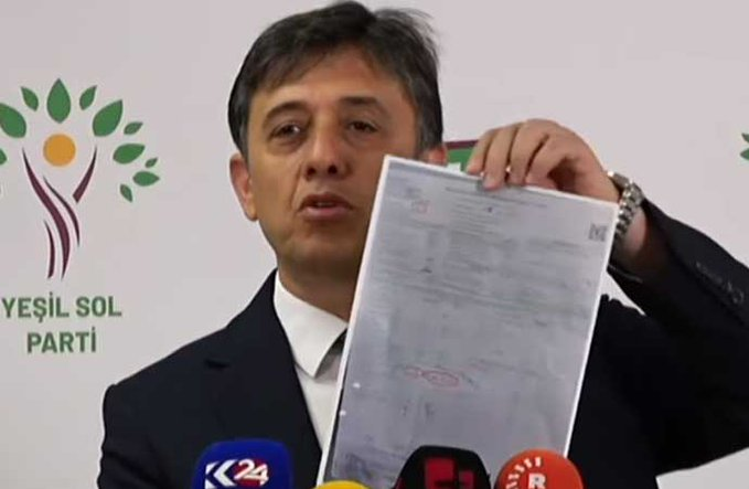 tele1comtr's tweet photo. HDP YSK Temsilcisi: Çok sayıda tutanak sisteme yanlış girildi
https://t.co/TTC3nFzcWE https://t.co/YEk9TTkaNN