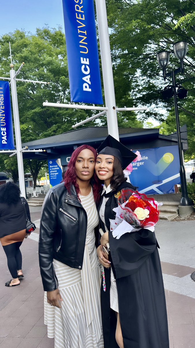 christinangelj's tweet image. #PaceGrad #Paceuniversity 
#Classof2023  
God did it ❤️🙏🏽

#FamilyAffair _