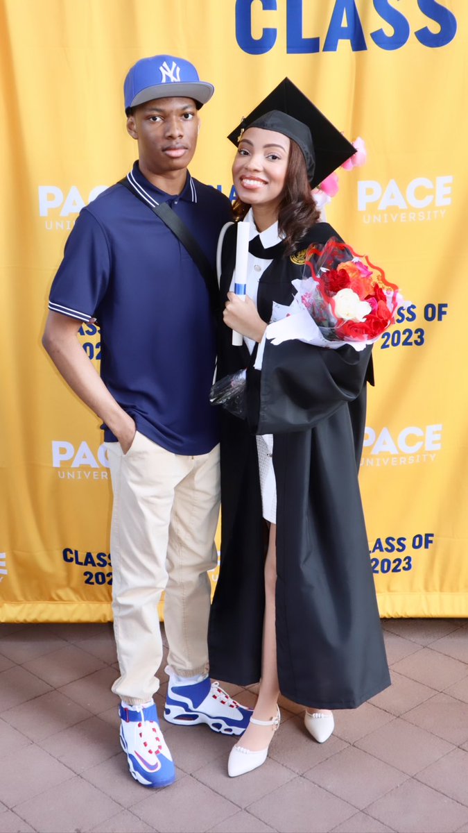 christinangelj's tweet image. #PaceGrad #Paceuniversity 
#Classof2023  
God did it ❤️🙏🏽

#FamilyAffair _