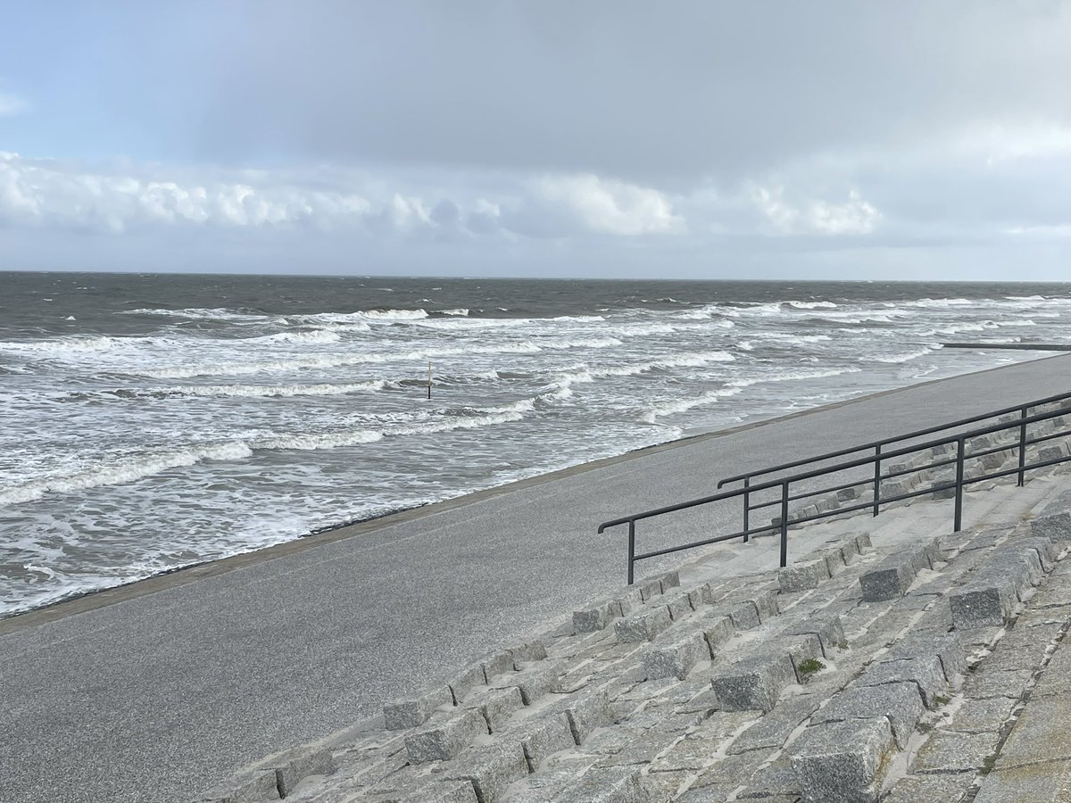 Kontraste auf Norderney🌞⚒👍😉