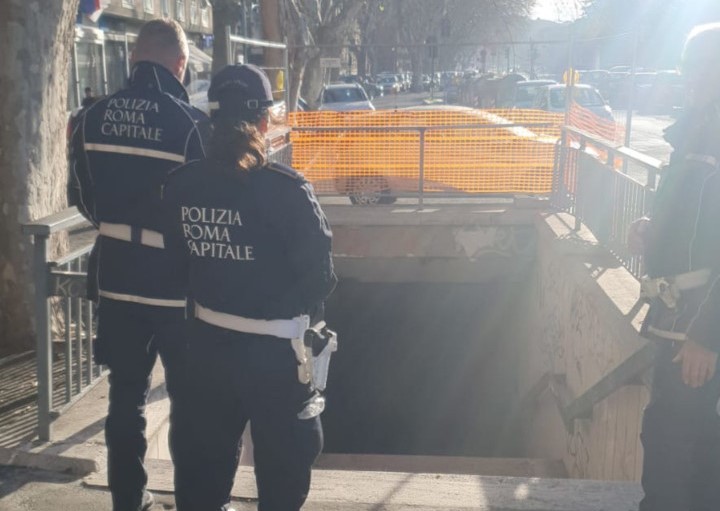 Sgomberi ai sottopassi di corso d'Italia, Ama bonifica gli insediamenti abusivi - romah24.com/trieste-salari…