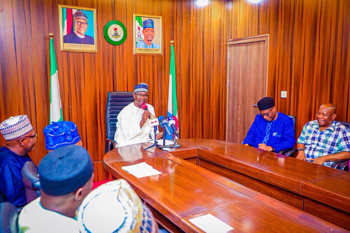 govaasule's tweet photo. His Excellency, Engr. Abdullahi A. Sule receives in audience lecturers of Nasarawa State origin in the University of Abuja.

The meeting held at the Nasarawa State Governor’s lodge, Abuja.

#GOVAASULE

Sunday 14th May, 2023 https://t.co/54FQDasfj9