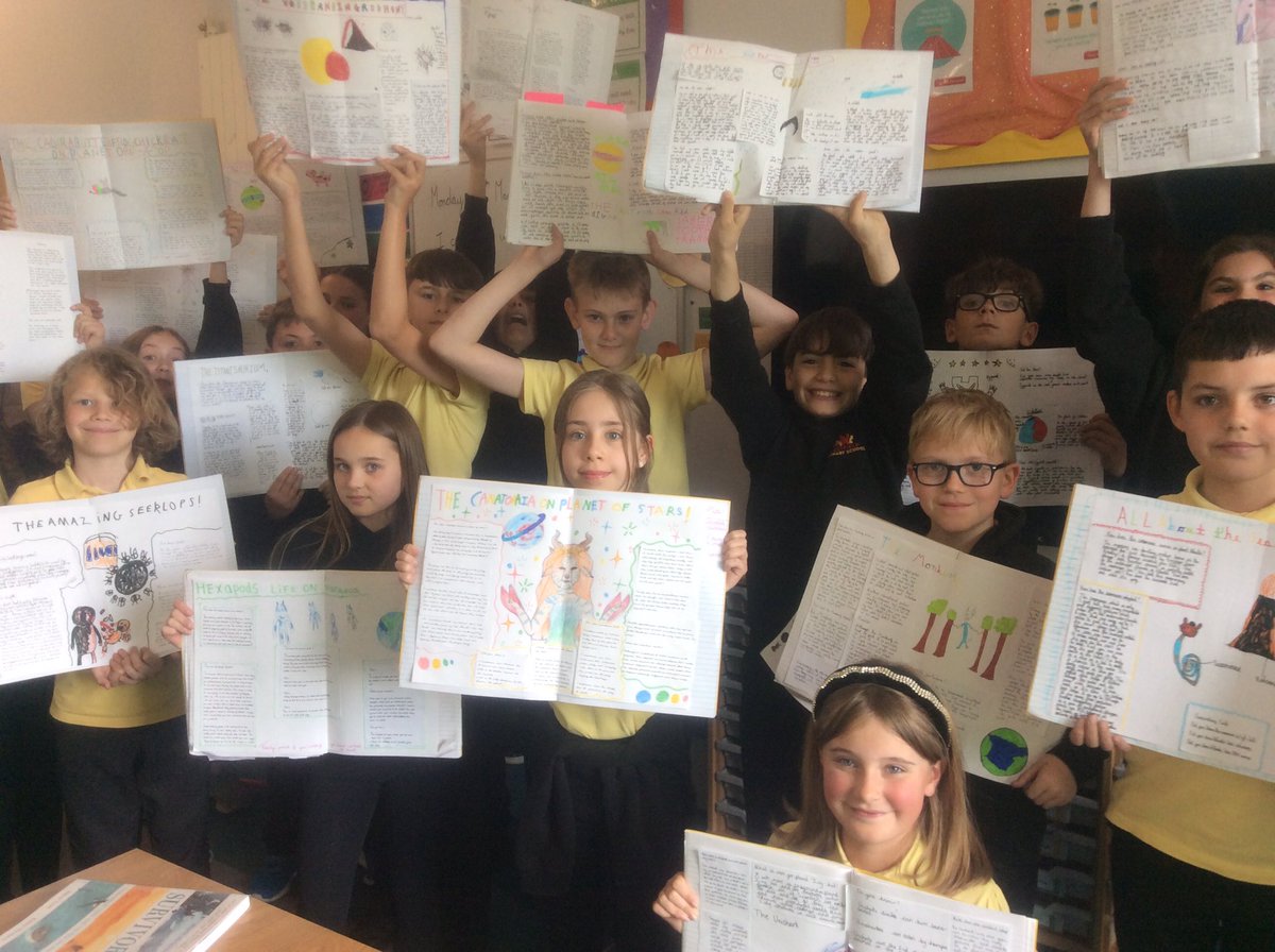 EastfieldPSHull's tweet image. Really proud of #6RT writers - look at their amazing final pieces of writing #epswriting