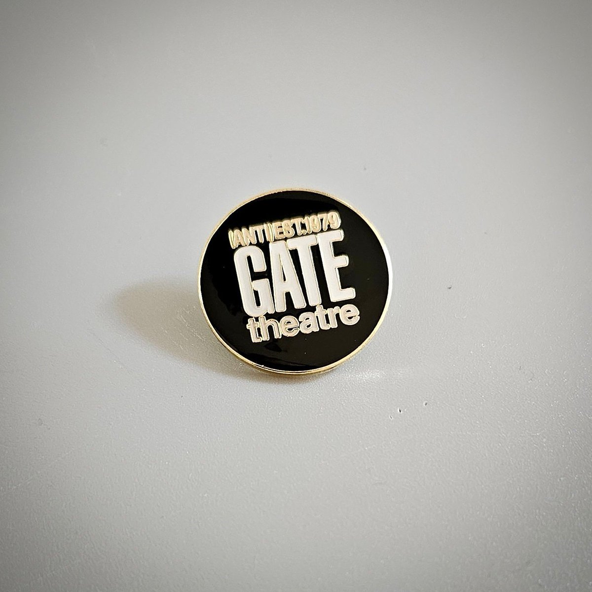 onestopbadges's tweet photo. Soft enamel badges 

#Pinbadges #pins #badges #enamelpins #enamelpinbadges #enamelbadges #pindesign #pinlover #lapelpin #Custompins #pinaddict #enamel #enamelhappy #custombadges #pinstagram #custommade #pincollector #gatetheatre https://t.co/kzo410nCPC