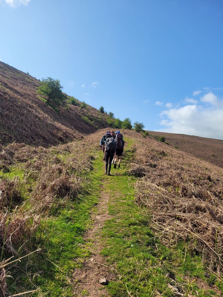 Ideal conditions for walking in the Brecon Beacons! #breconbeacons #adventure #may