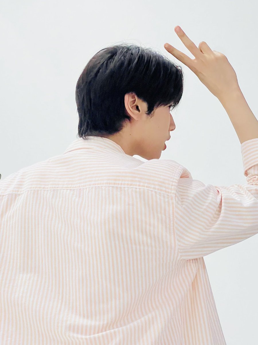 ChenRcj's tweet photo. ฟิตติ้ง https://t.co/mR8bFV2KZX