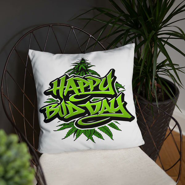 HappyBudDay4201's tweet photo. Good Morning and Happy Bud Day all see the Happy Bud Day Home line at https://t.co/F0xWqFl3wZ https://t.co/chuTl3GiEL