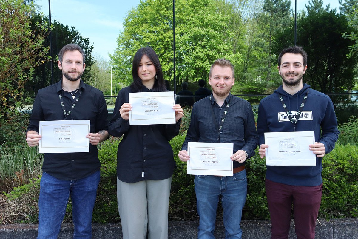 IGBMC's tweet photo. 🎉🏆Congratulations to our talented young scientists honored at the  Doctoral School Days 2023! Their presentations and posters stood out, earning them well-deserved recognition.

👏@adina_aukenova, Geoffrey Bianchi, Quentin Brassart and @NicolasZinter

💻 https://t.co/OOwaRcA9iY https://t.co/jRaOuXRAVj
