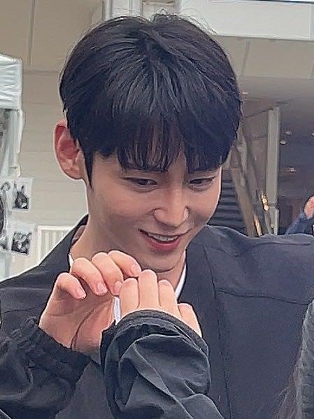 n123_ela's tweet photo. K-Beauty Japan Festa🇯🇵💕 @CHANGHA_twt #changha #jeonchangha #changhafangirl #kbeauty #festa #actor #Japan https://t.co/QjEeeiymQl