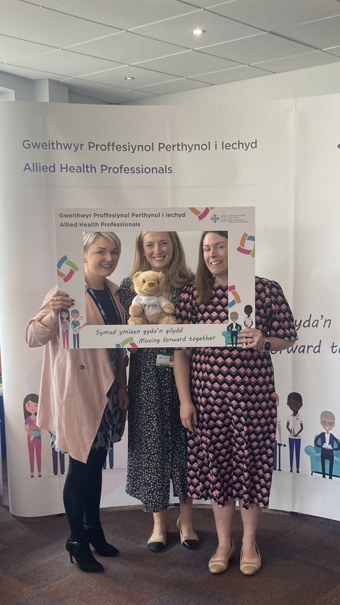 CTMUHBDietetics's tweet photo. Great to see 3 of our Dietitians and #PIPYNthebear delivering presentations on their work @AHP_Cymru @HEIW_NHS #LookingForwardTogether @SRichardsRD https://t.co/1xwOZZRArP