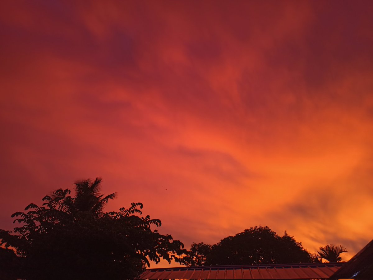 CrestMoonLight's tweet photo. Sunset❤️ https://t.co/Bb5orQAa6n