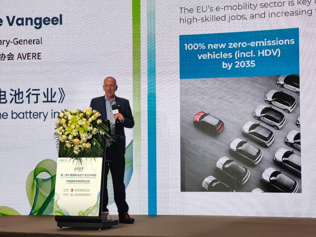 🔋 Our Sec-Gen <a href="/PhilippeVangeel/">Philippe Vangeel</a> is participating in the China International Battery Fair #CIBF, sharing insights on the #EU's road to 100% new zero-emissions vehicles by 2035.
#AVERE's reach extends internationally. We are connecting global partners to accelerate #emobility!