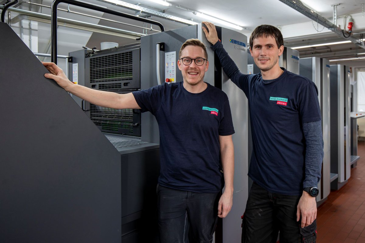HeidelbergFR's tweet photo. 📢 Témoignages clients - Verlag Druckerei Ebner, Allemagne. « Colorimétrie parfaite et intelligence artificielle avec le nouveau Prinect Easy Control et Color Assistant Pro sur une Speedmaster CX 75-4 » Découvrez 👉 https://t.co/CB0BTXJ0eJ #Speedmaster https://t.co/MG56PGJQzA