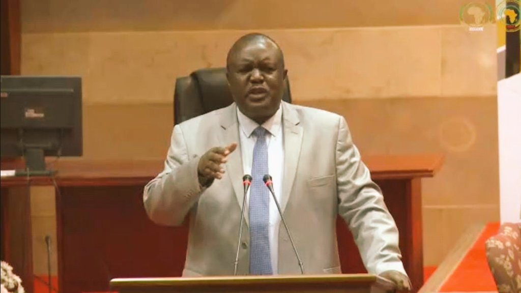mithika_mwenda's tweet image. n many respects, climate change is the defining challenge of our time. It poses an existential threat to our continent, our people and our future. It undermines our development aspirations and erodes our human rights. #EquitableClimateFuture