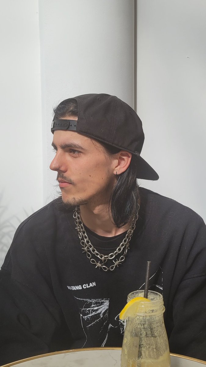 Joyeux anniversaire à l'homme de ma vie <a href="/Serdjio8/">Pdjio.jpg</a> 
Je t'aime ❤️