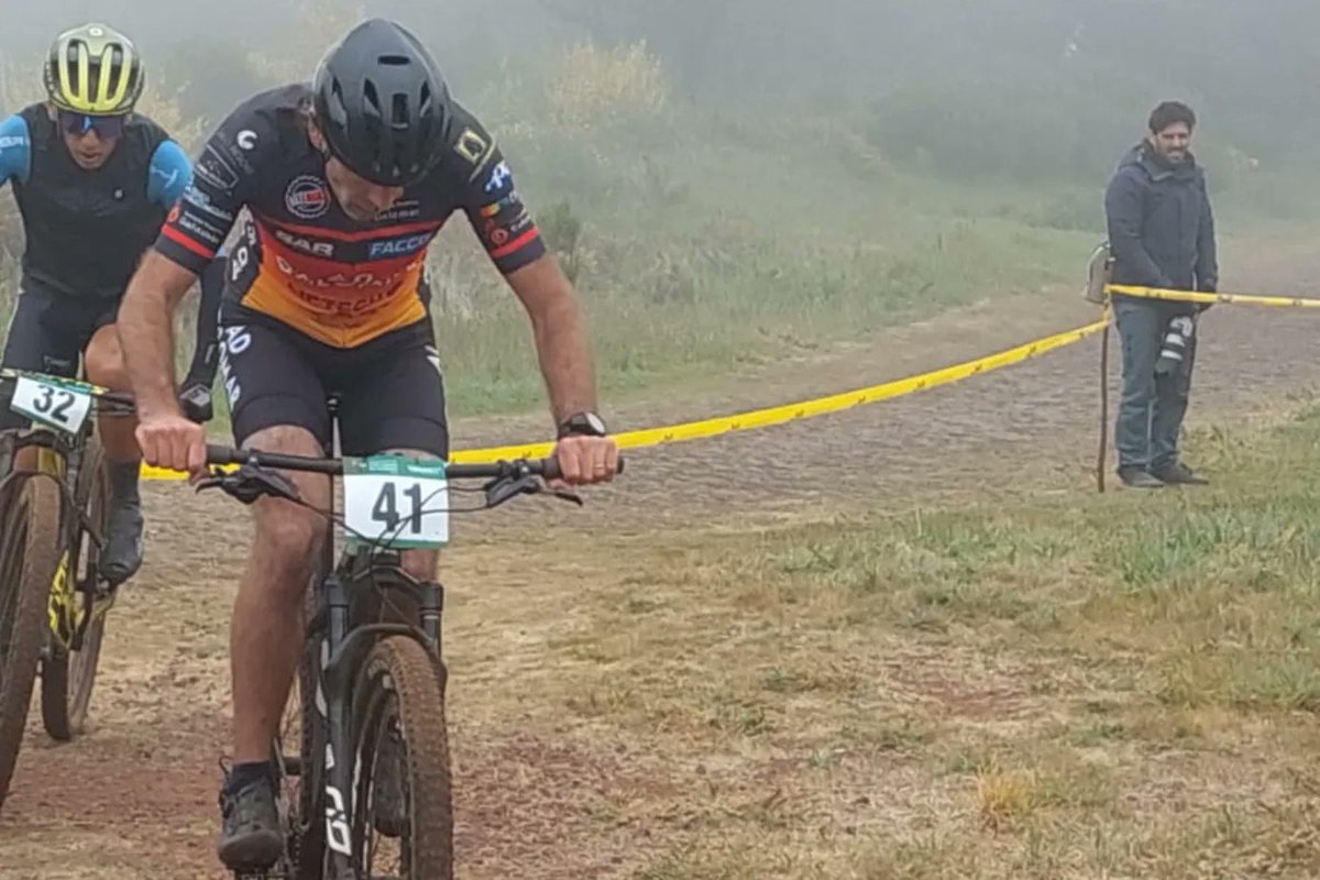luis_roxa's tweet photo. #xco #BTT #mtb #madeira #adgalomar https://t.co/mVirb7WdC2