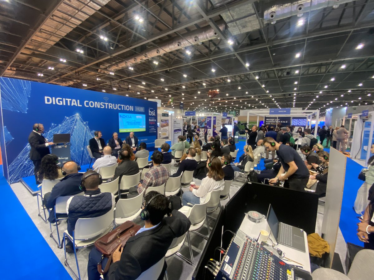 ems_connections's tweet photo. EMS at UK Construction Week!
Thank you to partner @Nokia!
@UK_CW
@ThePhilpster
@Colin_Evison
@EMS_Andrew
More info on private networks https://t.co/tegHJukxNx
#LTE #4G #5G #multefire #BIM #digitaltwins #video #network #smartcities #digital #construction #privatenetworks https://t.co/KJFKBMAnsh
