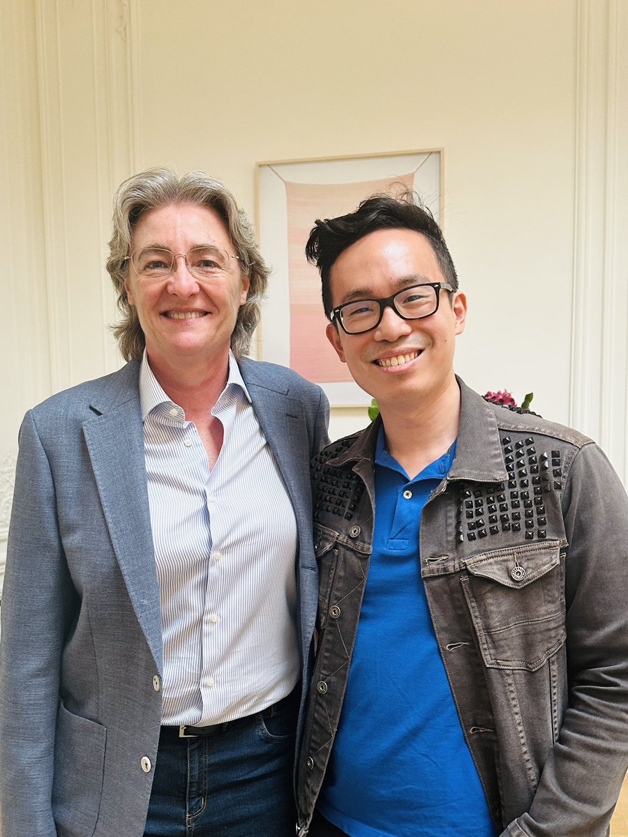 Hoy en la declaración institucional contra la LGTBIfobia de <a href="/MADOrgullo/">MADO Madrid Orgullo</a> y <a href="/MadridSummit/">Madrid Summit</a>, mi felicitación a <a href="/EmbajadorSuecia/">Per-Arne Hjelmborn, Embajador de Suecia en España</a> por la victoria de <a href="/LOREEN_TALHAOUI/">LOREEN</a> y reconocimiento a su compromiso durante la Presidencia de la UE con la diversidad y la defensa de los derechos humanos.