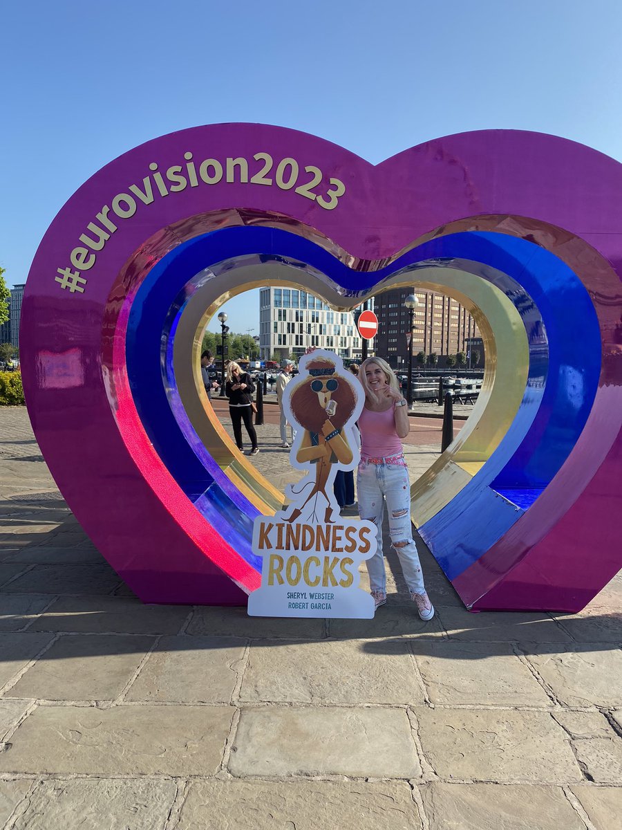 SherylWebsters's tweet photo. @TheGuideLpool Amazing week! #Liverpool did us proud! 💕🙌🎵  also 😂sneaking in a shameless plug… #kindnessrocks @Eurovision @bbceurovision #music @YeehooPress https://t.co/BaSJA1QYcV