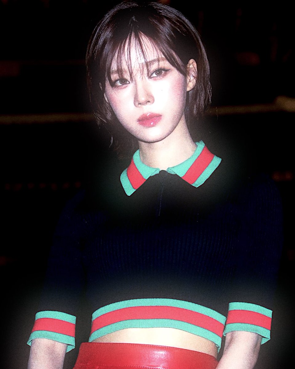 kmcentric's tweet photo. winter at the gucci cruise 2024 fashion show ⭑ https://t.co/RzC90lwoyC