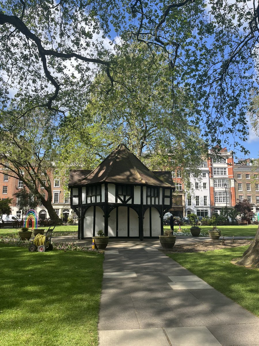 Jane Fallon tweet media