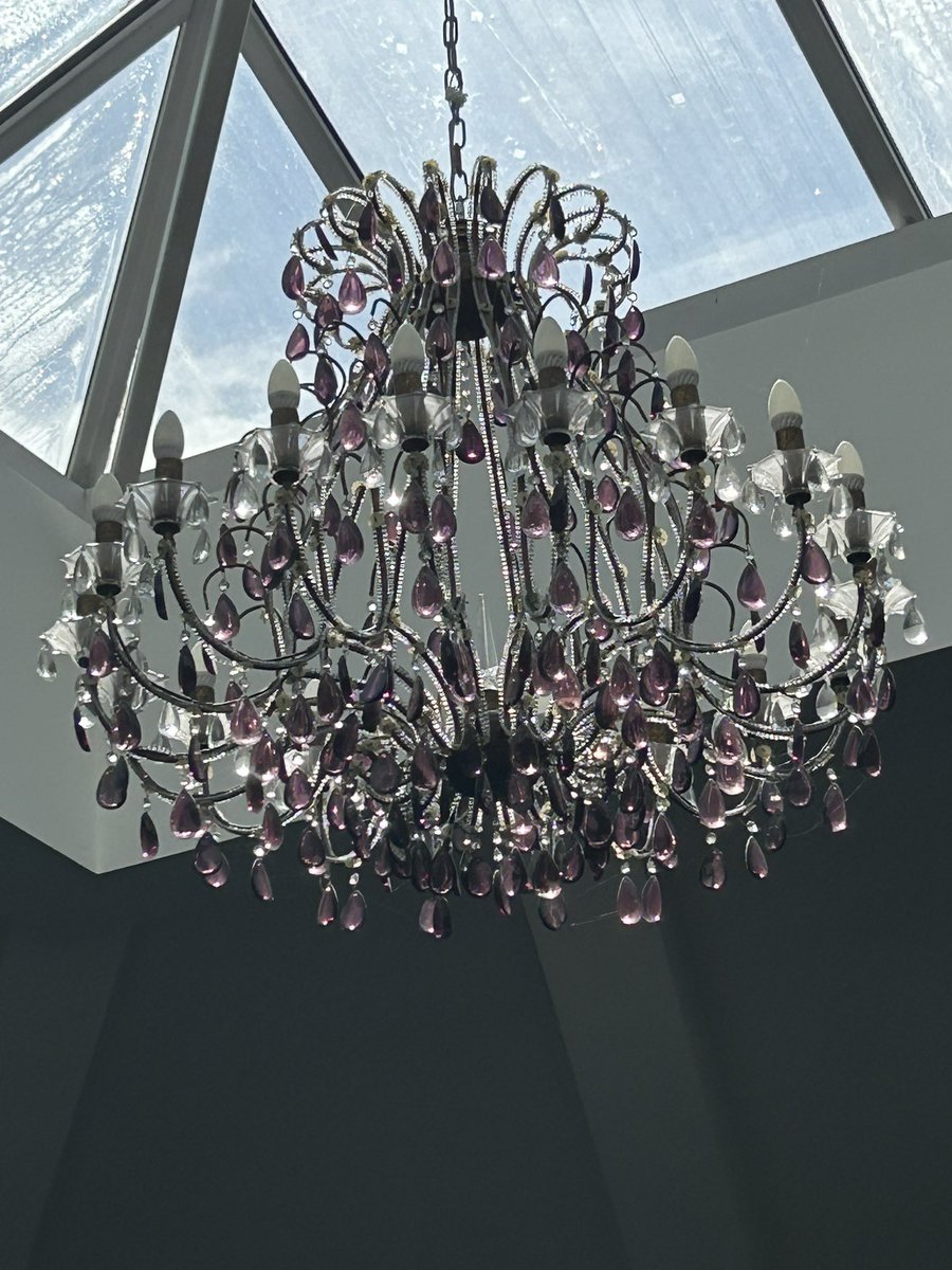 audreyk47471610's tweet photo. Big Thankyou to The Lodge Hotel hosting our study day and helping us #makeitpurple with the lovely purple chandelier https://t.co/jgufpxqFna