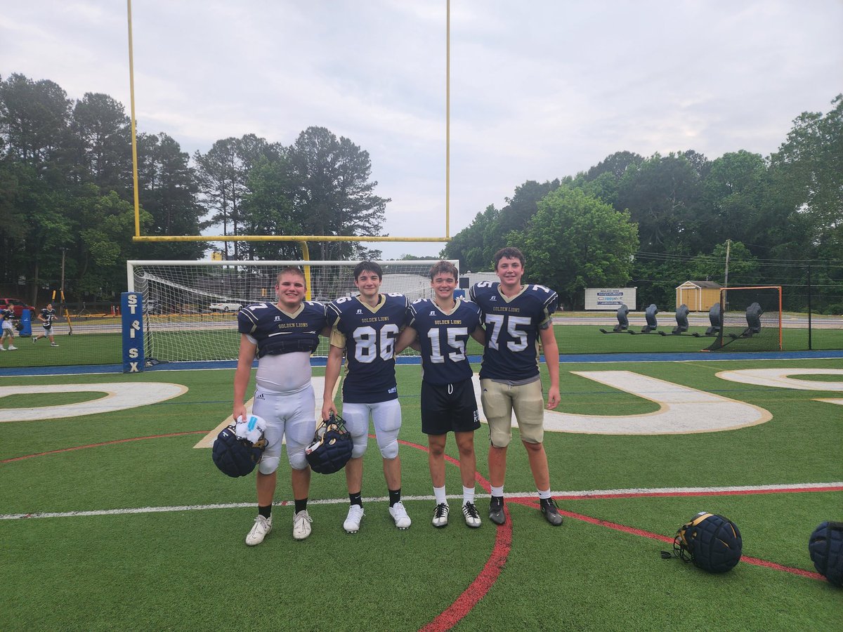 St. Pius X Football College Recruiting tweet media